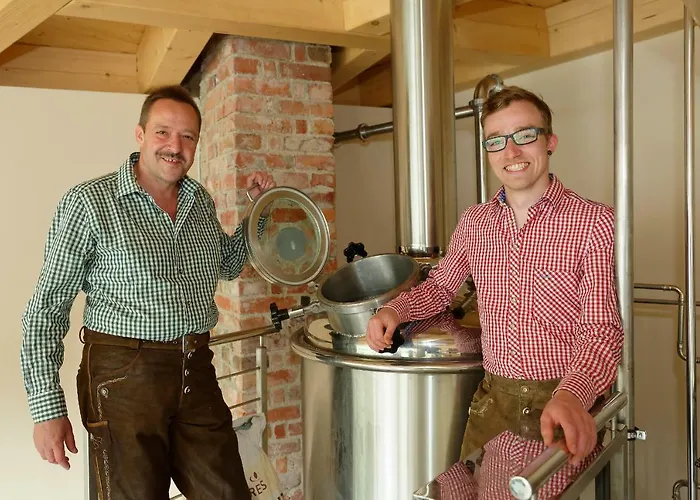 Ankerbraeu Brauerei Bierbad Konukevi Steinach (Thuringia)